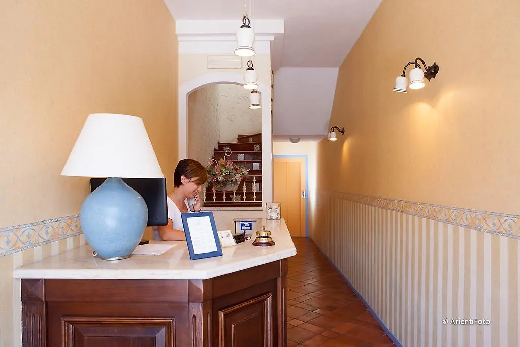Albergo Del Lago Capalbio 2*,